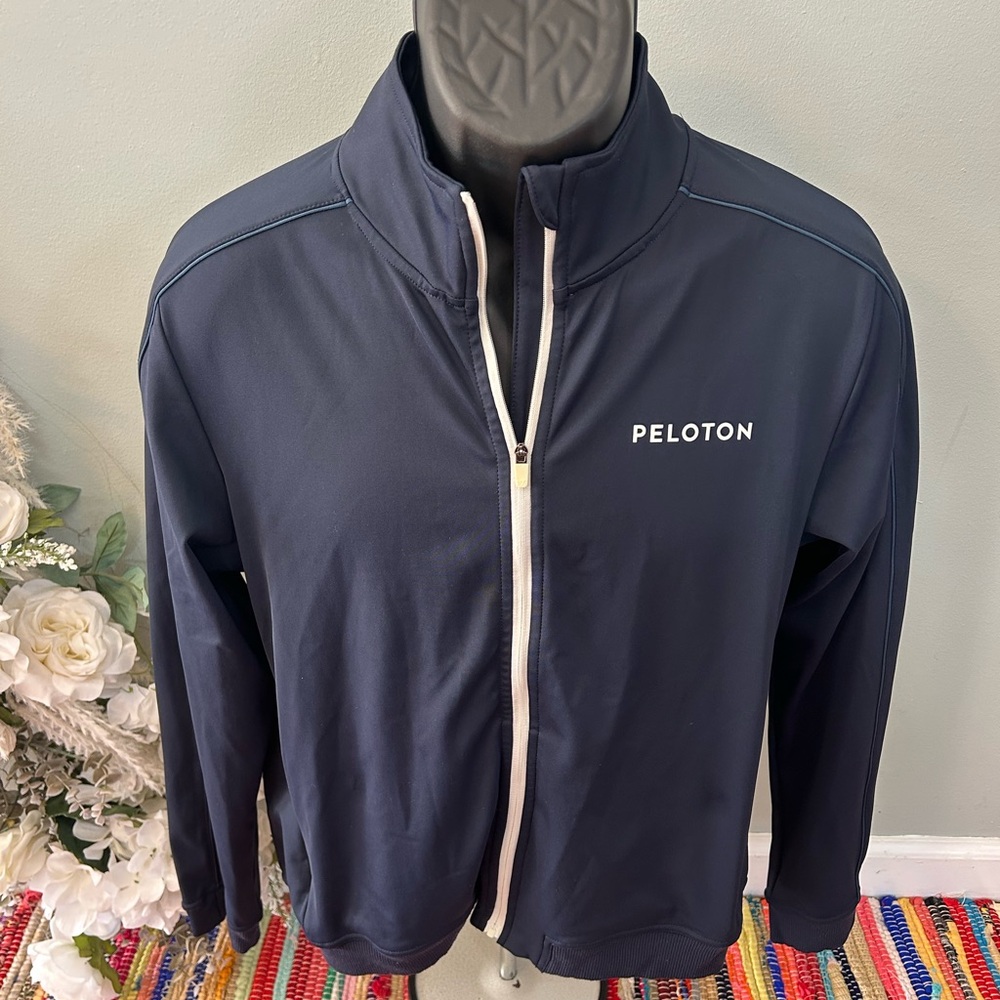 Peloton Workout Zip Up Shirt Athletic Dry Fit Yoga Workout Gym Spellout Medium